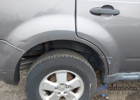 2011 Ford Escape Xls из США, поврежденный, VIN 1FMCU0C74BKC46725